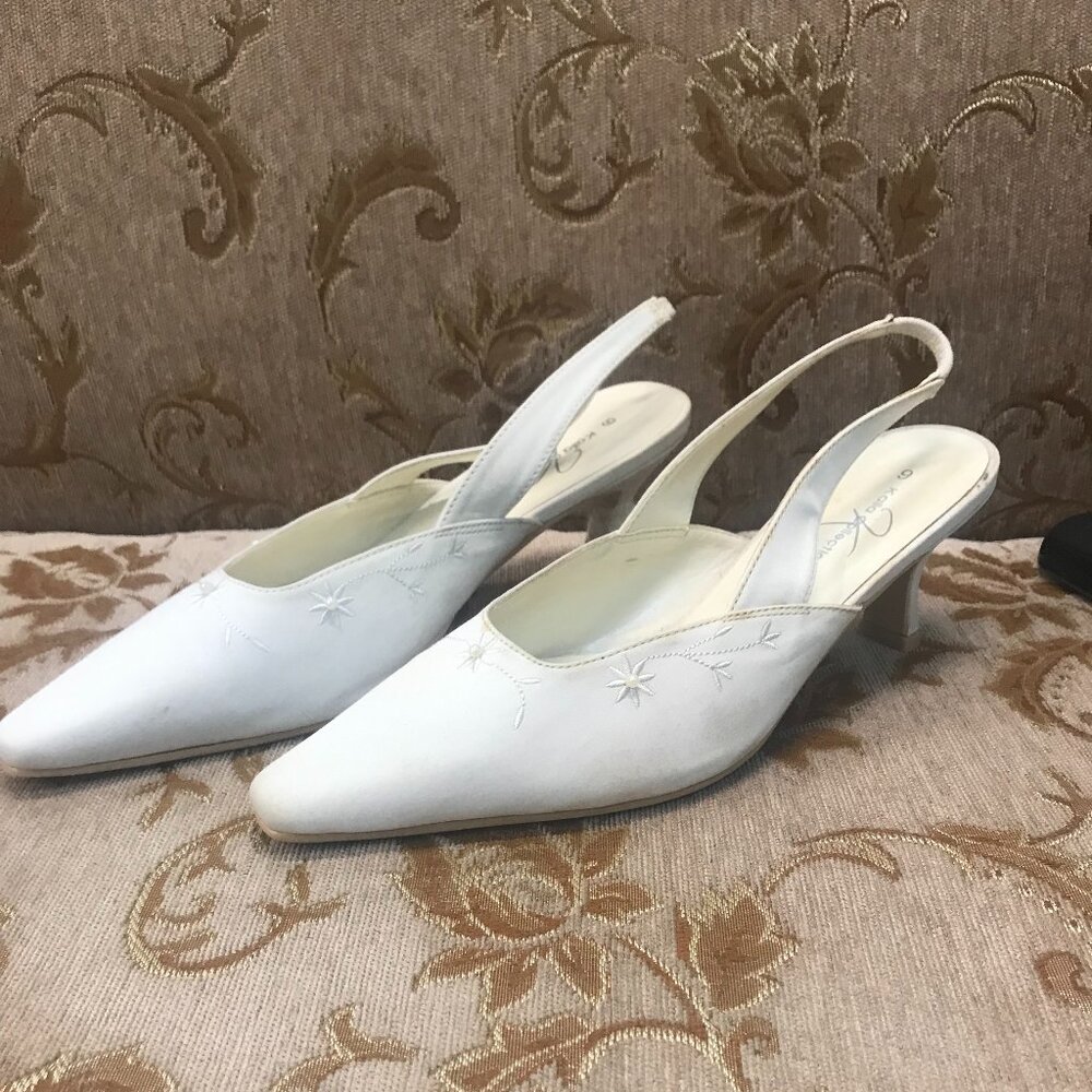 Dye-Able White Embroidered Pearl Satin Slingback, Formal Pump Dress Shoe Wedding